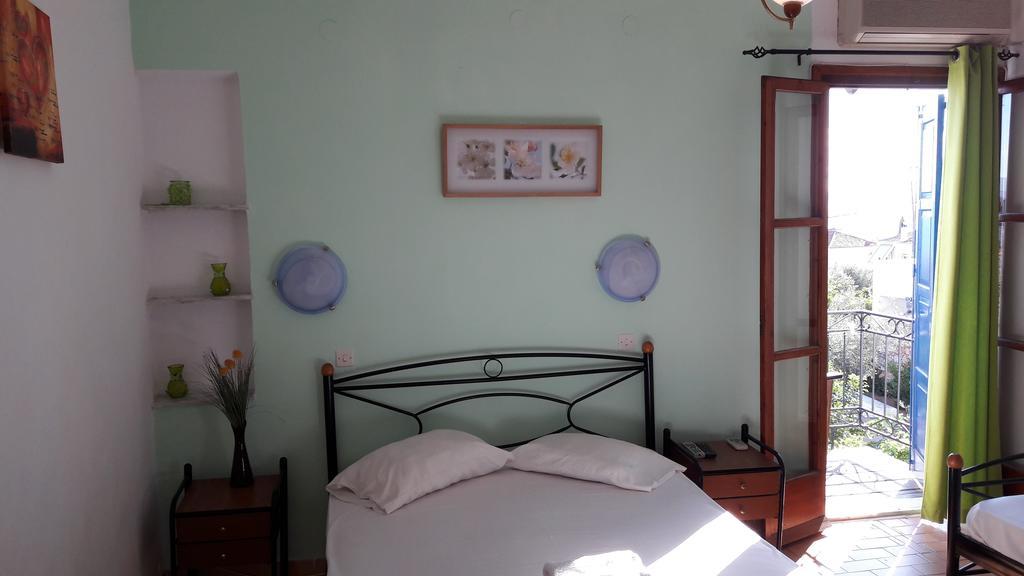 Villa Orizontes Spetses Town Екстер'єр фото