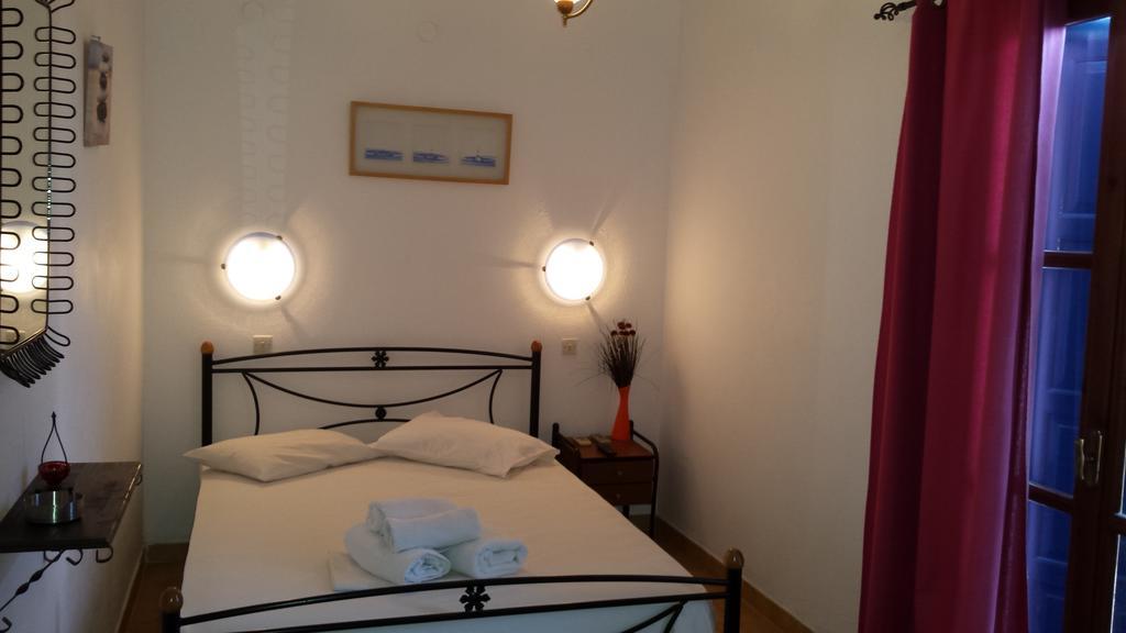 Villa Orizontes Spetses Town Екстер'єр фото